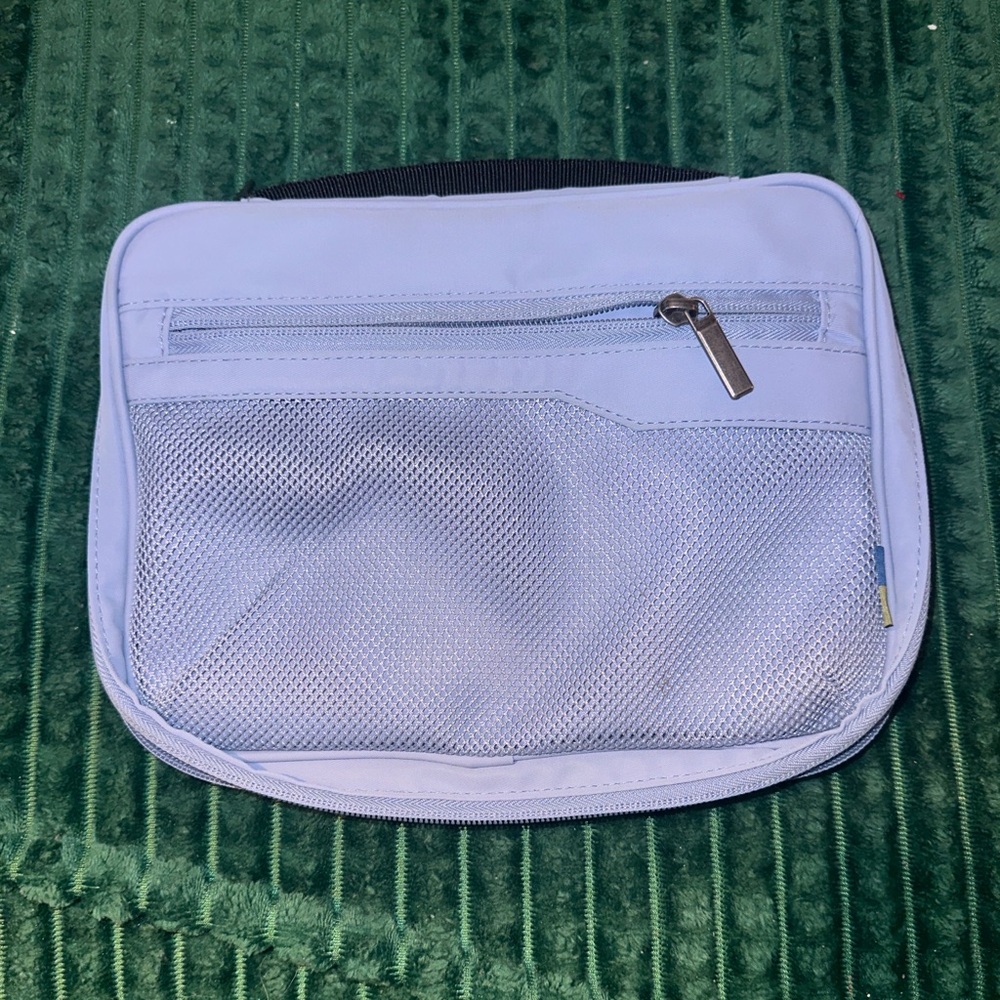 Light Blue Mesh Electronic Travel Pouch🩵